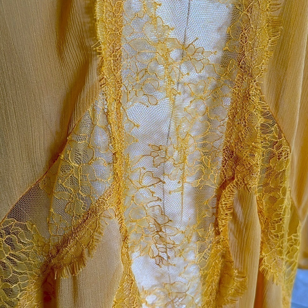 Lightweight mustard, yellow, Honey Bell kimono - Picture 6 of 7
